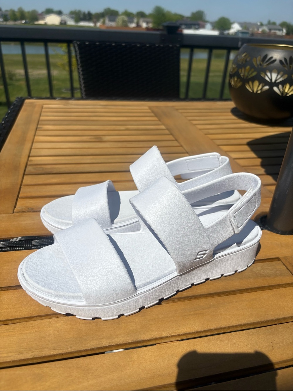 Skechers White Women’s Slingback Foam Sandals